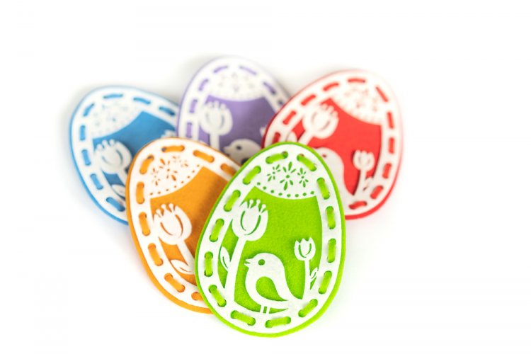 Provlékačka - vajíčko - Velikost sady: 5 ks provlékaček (32 Kč/ks), Barva provlékačky: zelená