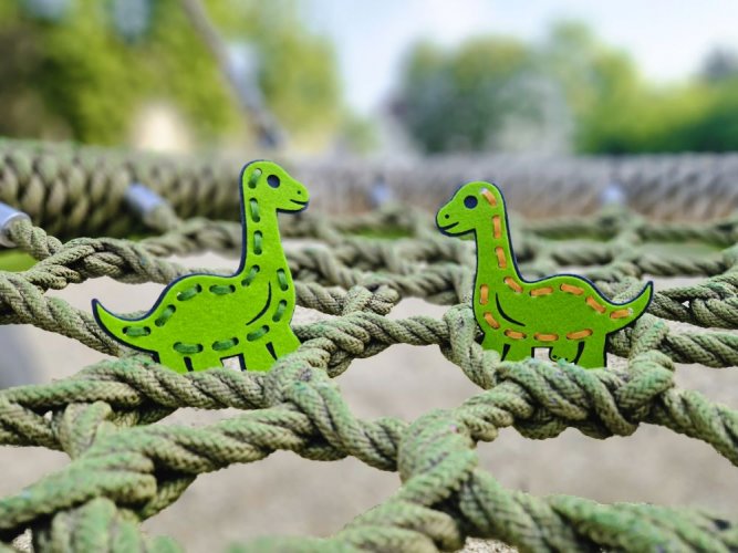 Prevliekačka - dinosaurus - Velikost sady: 30 ks prevliekačiek, Barva provlékačky: zelená